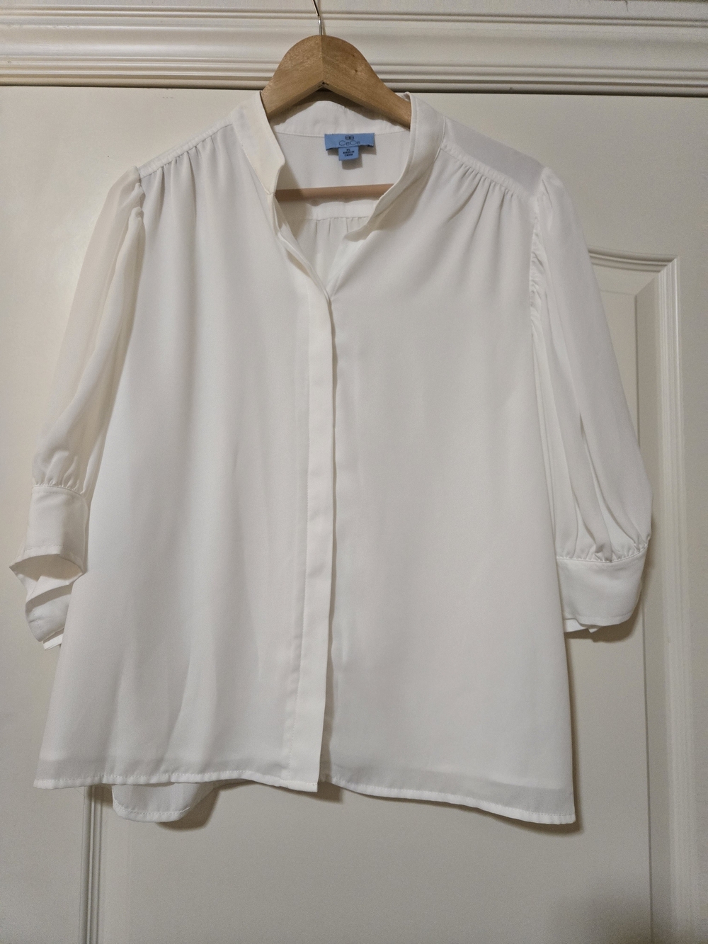CeCe Light Cream Mandarin-Collar Hidden-Button Blouse Business Casual